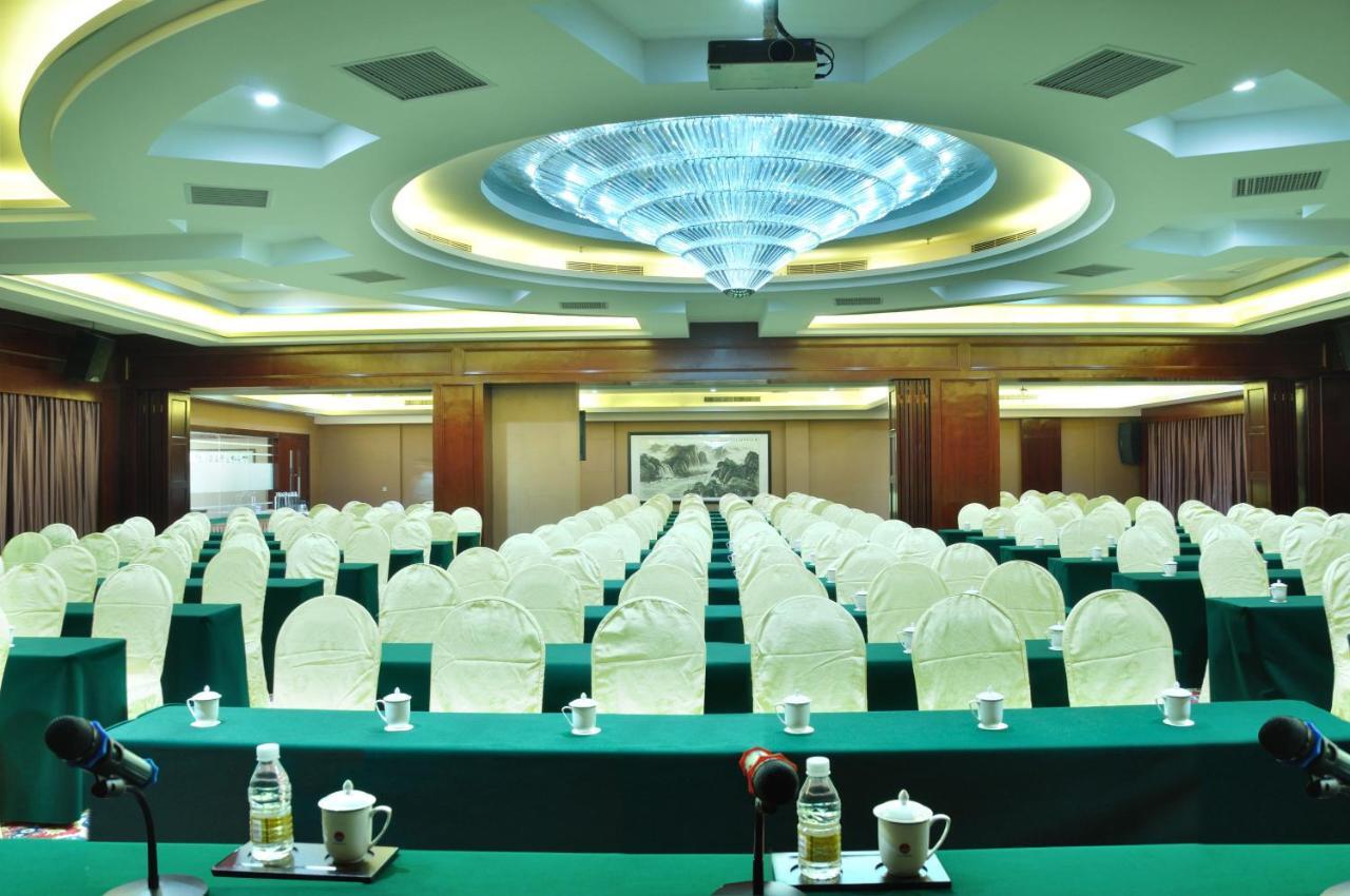 Zhuhai Nanyang Seascape Hotel Экстерьер фото